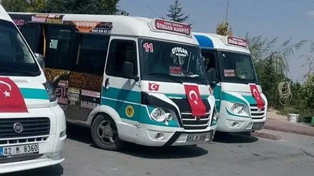 Konya minibüsçülerinden bayraklı tepki