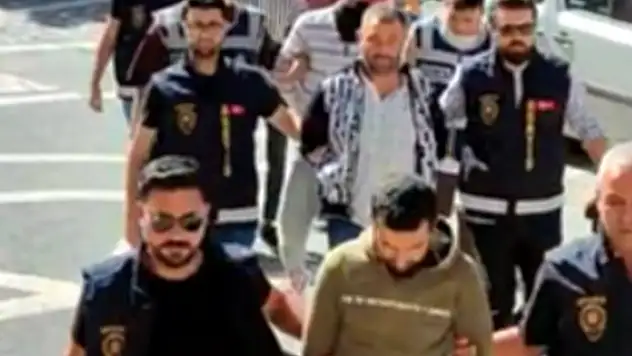 Konya'nın Akşehir ilçesinde uyuşturucu operasyonu: 14 gözaltı
