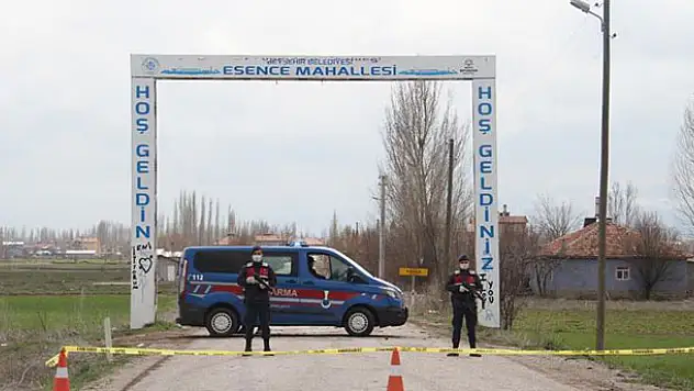 Konya'nın Beyşehir ilçesine bağlı Esence Mahallesi'ndeki karantina kaldırıldı