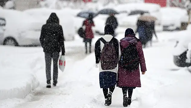 Konya'nın Bozkır ilçesinde taşımalı eğitime ara verildi
