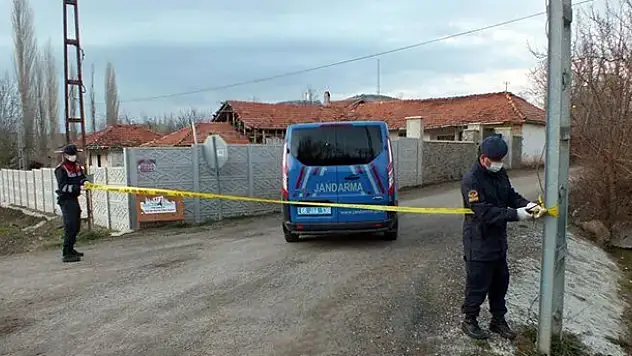 Konya'nın bu ilçesinde artan vakalar nedeniyle ilçe pazarı kapatıldı