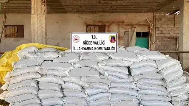 Konya'nın da aralarında olduğu 4 ilde sahte gübre operasyonu: 9 gözaltı
