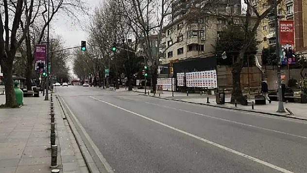 Konya'nın da olduğu 15 ildeki sokak kısıtlaması iptal edildi