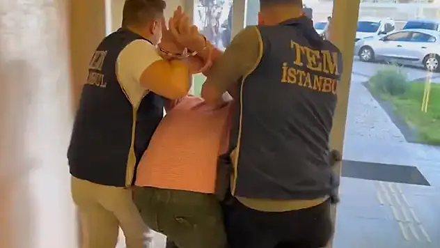 Konya'nın da olduğu 26 ilde DEAŞ terör örgütüne yönelik son 3 gündür devam eden 'Gürz-4' operasyonlarında 99 şüpheli yakalandı
