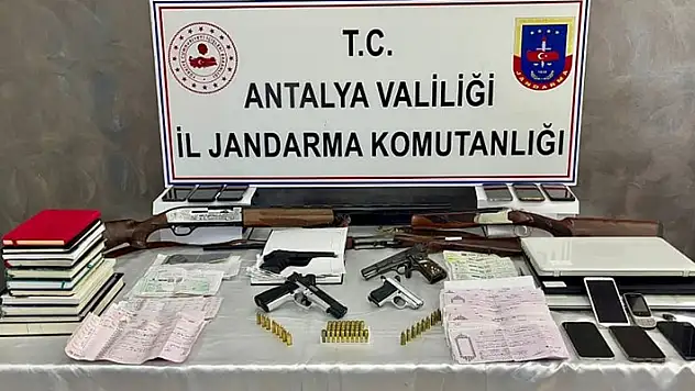 Konya'nın da olduğu 3 ilde Antalya merkezli ortak operasyon: 12 şüpheli yakalandı
