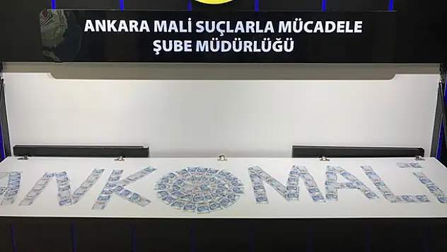 Konya'nın da olduğu 3 ilde düğmeye basıldı! Sahte para ile cep telefonu ticareti yapan şüpheliler yakalandı