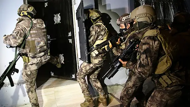 Konya'nın da olduğu 7 ilde DEAŞ operasyonu: 23 gözaltı
