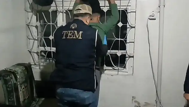 Konya'nın da olduğu 8 ilde DEAŞ'e operasyon: 40 gözaltı
