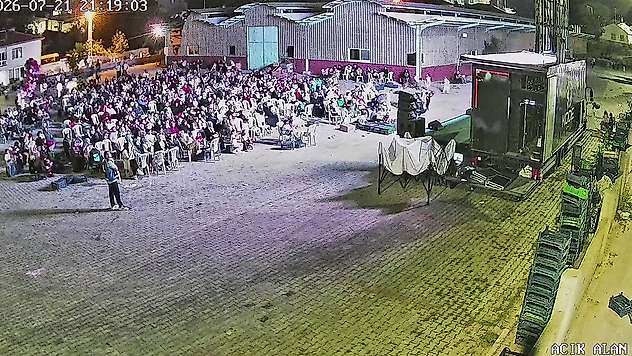 Konya'nın ilçeleri açık hava sinemada buluşuyor