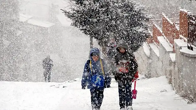 Konya'nın Ilgın ilçesinde yüz yüze eğitime 1 gün ara verildi
