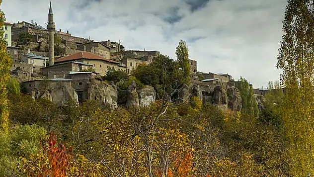Konya'nın Kapadokya'sında sonbahar güzelliği