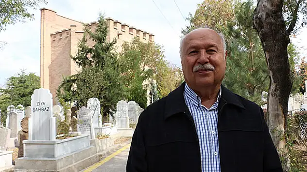 Konya'nın Kız Kulesi dikkatleri üzerine çekiyor