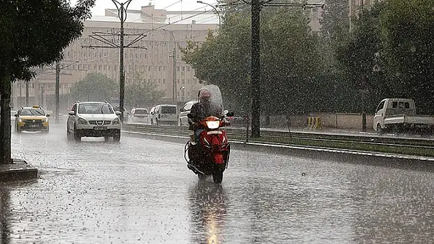 Konya'nın kuzey kesimlerinde gök gürültülü sağanak bekleniyor