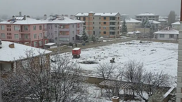 Konya'nın o ilçesine mevsimin ilk karı düştü!