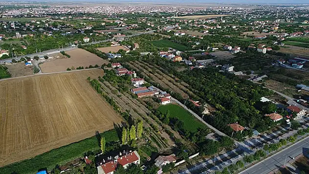 Konya'nın o mahallesinde tapu sevinci! Hak sahiplerine dağıtıldı