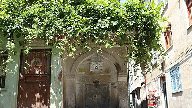 Konya'nın tarihi çeşmeleri zamana direniyor