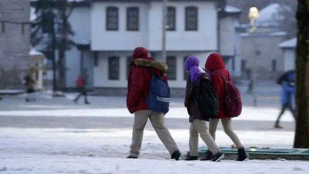 Konya'nın üç ilçesinde kar tatili devam ediyor