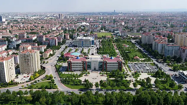 Konya nüfusu 2 milyon 277 bin 17 kişi oldu
