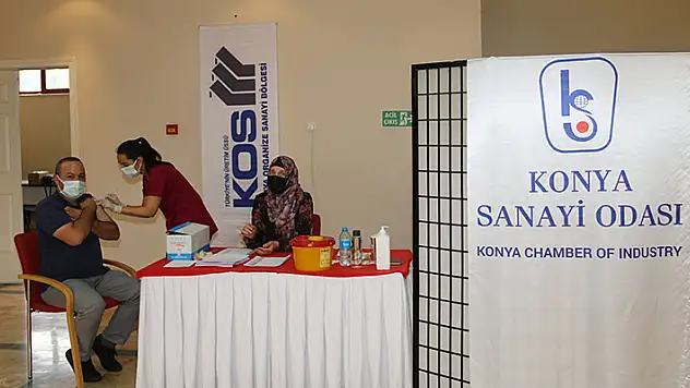 Konya OSB'de yerinde aşı uygulaması başladı
