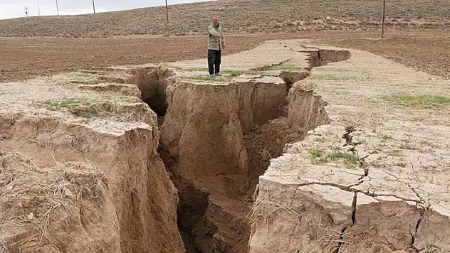 Konya Ovası'nda bilinçsiz sulama ile gelen tehlike! Yer altı su kaynakları her geçen gün düşüyor
