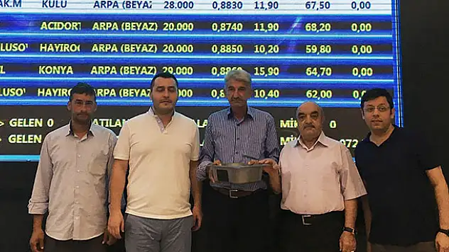 Konya Ovası'nın ilk mahsulu işlem gördü