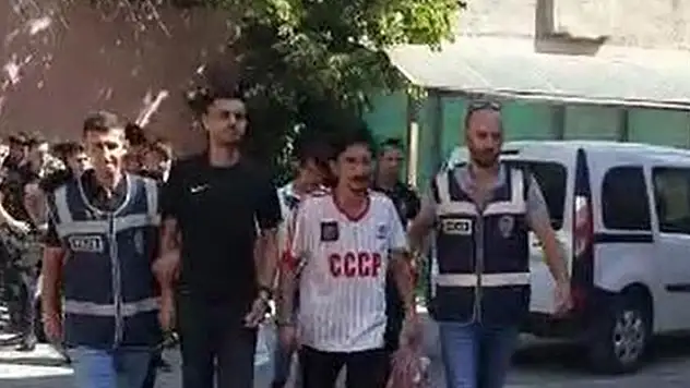 Konya Polisinden aranan şahıslara operasyon: 65 kişi yakalandı