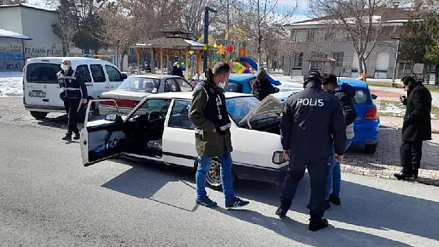 Konya polisinden çocuk ve gençlerin korunmasına yönelik denetim

