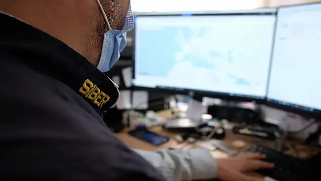 Konya polisinden 'sanal devriye'

