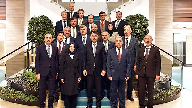 Konya protokolü bakanlarla Konya yatırımlarını konuştu