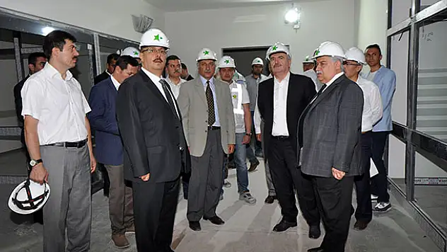 Konya protokolü Meram Tıp Fakültesi Hastanesini inceledi