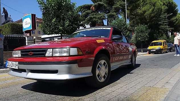 Konya rotalı Anadolu Dostluk Rallisi'nin Balıkesir-İzmir etabı başladı