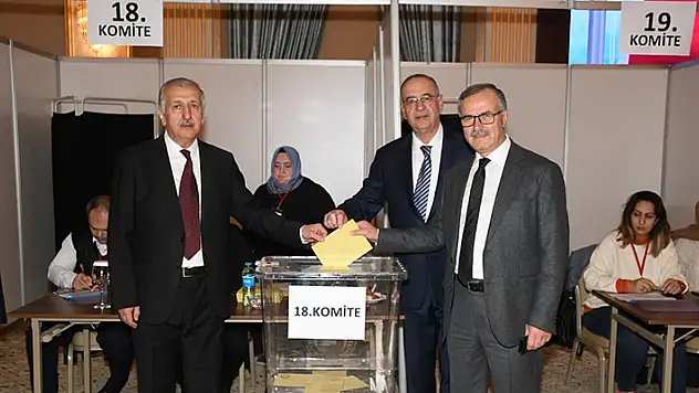 Konya Sanayi Odasının 13. dönem meslek komiteleri ve meclis üyeleri seçimi tamamlandı