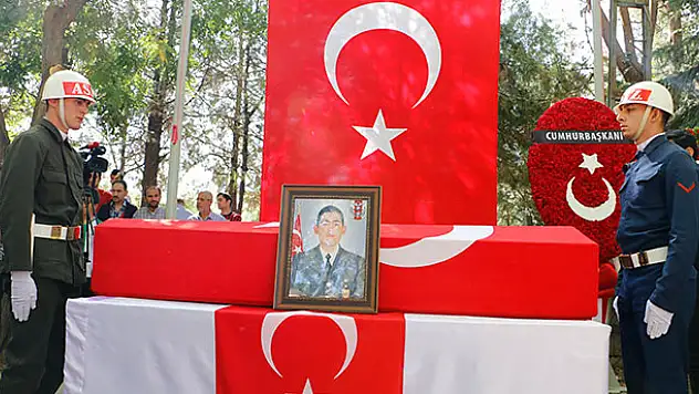 Konya şehidini uğurladı