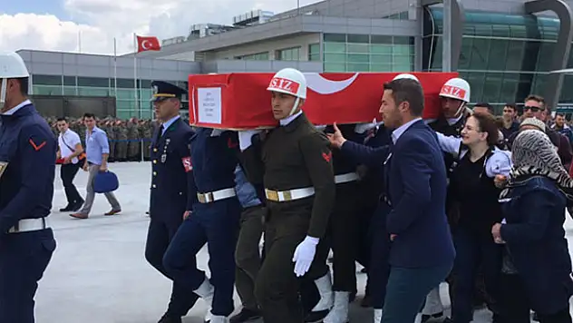 Konya şehidini uğurluyor