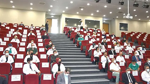 Konya Şehir Hastanesinde 13 ayda 97 bin 666 ameliyat yapıldı
