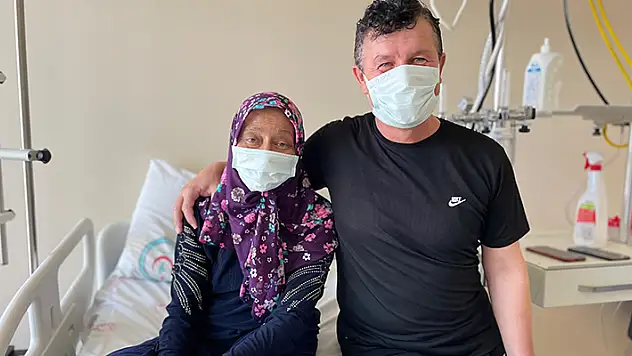 Konya Şehir Hastanesinde ilik nakli olan ilk hasta sağlığına kavuştu
