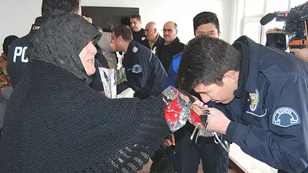 Konya Şehit Aileleri Derneği'nden Çevik Kuvvet'e ziyaret