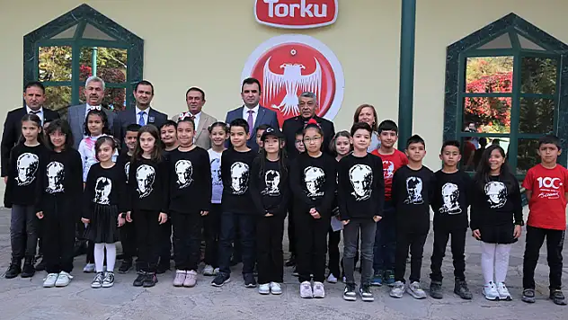 Konya Şeker çalışanları Atatürk'ün 85. yıldönümünü andı
