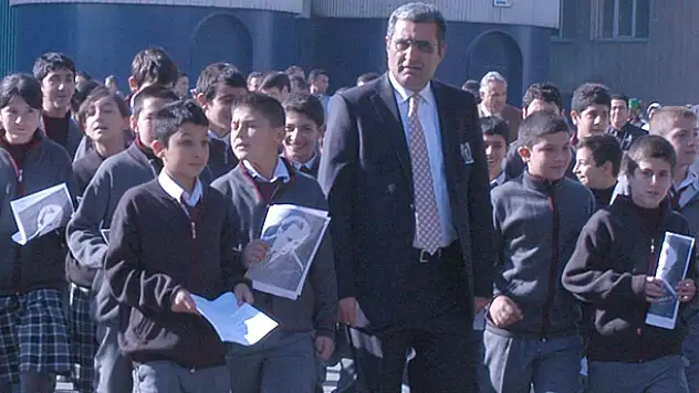 Konya Şeker'den Ata'ya saygı