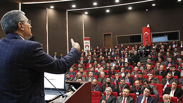 Konya Şeker'den çiftçilere eğitim