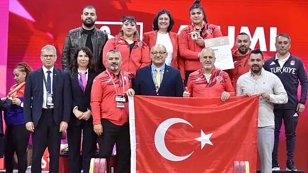 Konya Selçuk Üniversiteli Süren'den Avrupa rekoru