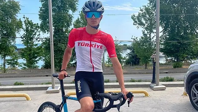 Konya Selçuklulu pedal, Slovenya'da madalya arayacak
