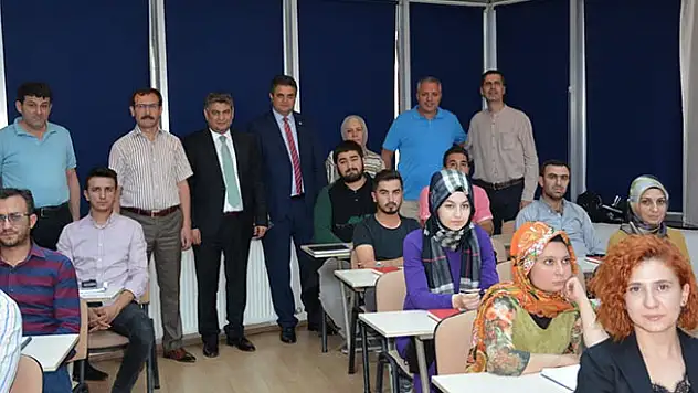 Konya SMMMO'da Staja Giriş Sınavına hazırlık kursu başladı