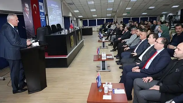 Konya SMMMO seminerinde güncel vergi uygulamaları masaya yatırıldı