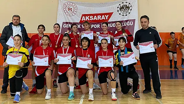 Konya Spor Lisesi bölge birincisi oldu