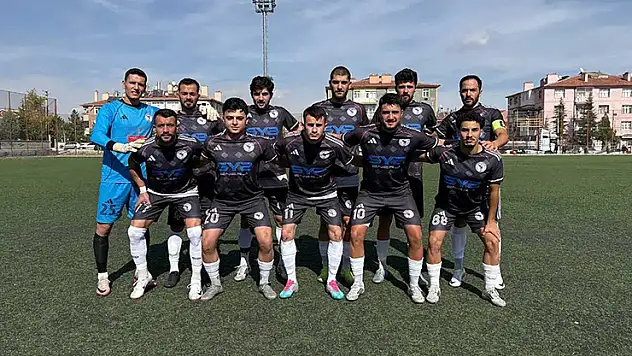 Konya Süper Grup'ta zirve Kara Kartallar'ın