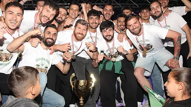 Konya takımında coşkulu kutlama
