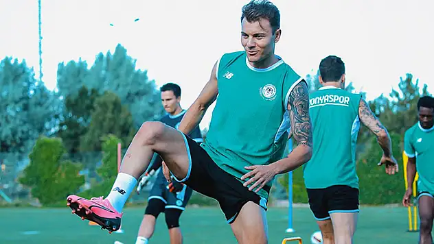 Konya tam bir futbol şehri

