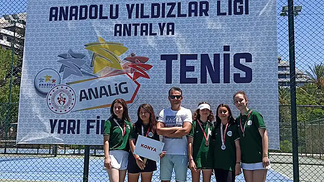 Konya Tenis Takımı ANALİG'de finale çıktı