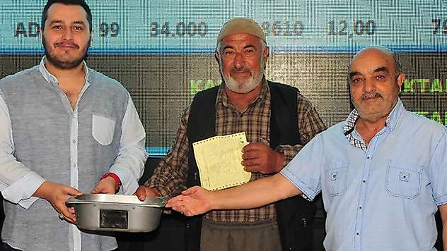 Konya Ticaret Borsası'nda ilk mahsul arpa işlem gördü